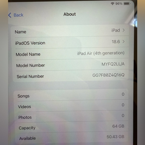 Apple iPad Air 4th Generation in Sky Blue - EUC - Picture 8 of 8